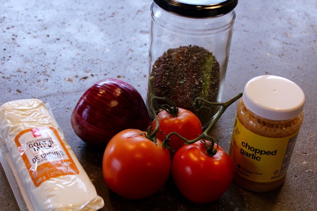 Recipe Warm Salsa and Baked Goat Cheese 3ten